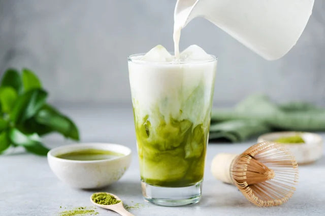 Comment préparer un matcha latte ? (Guide complet)