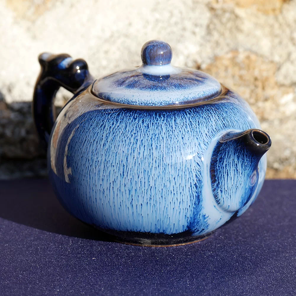 Tenmoku "Etoile" porcelain teapot